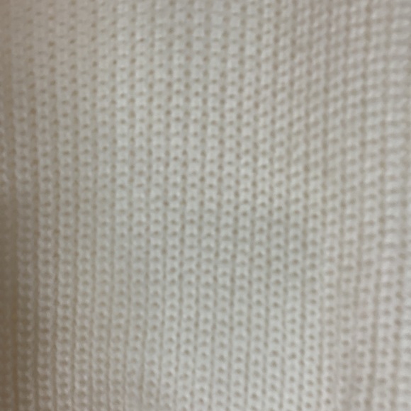 2/$20 Alison Andrews L Ribbed Sweater - Picture 5 of 10